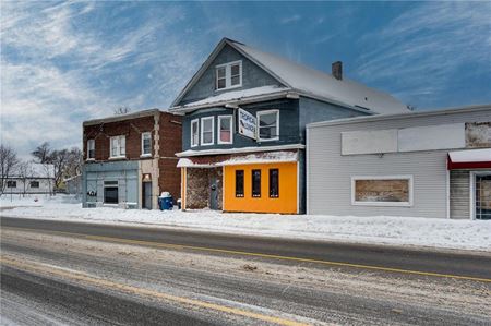 A look at 2268 Genesee St commercial space in Buffalo