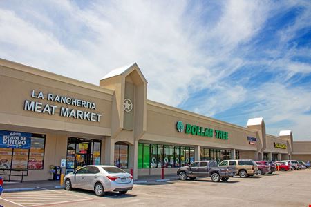 A look at 1705 Garth Road Retail space for Rent in Baytown