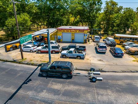 A look at 2722 Cedar Crest Blvd commercial space in Dallas