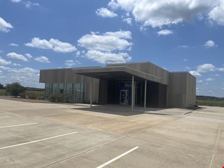 A look at Former Davita Building commercial space in Pauls Valley