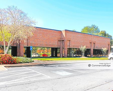 A look at Gwinnett Park - 1650 International Court NW & 4295 International Blvd Industrial space for Rent in Norcross