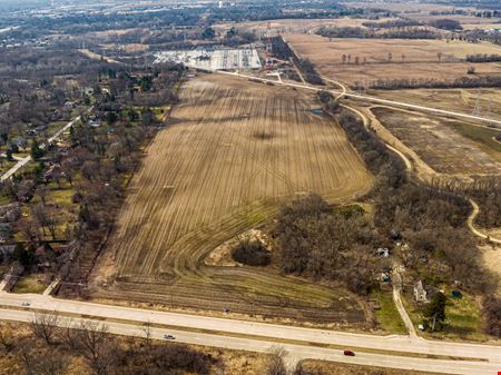 A look at Libertyville Farm commercial space in Libertyville Township