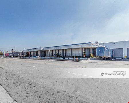 A look at 2988 East Ana Street commercial space in Rancho Dominguez
