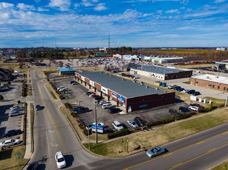 A look at Paradise Plaza Retail space for Rent in Owensboro