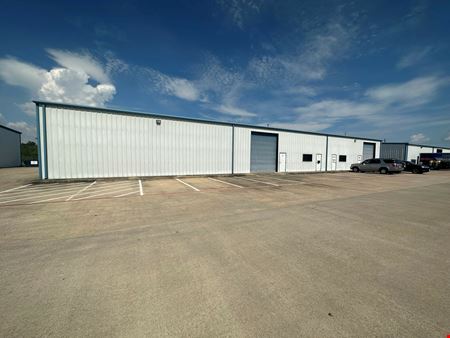 A look at Baywood Commercial Park commercial space in Friendswood