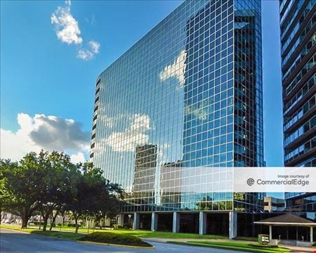 A look at Twelve Greenway Plaza commercial space in Houston
