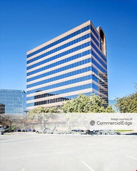 A look at Galleria Plaza Commercial space for Rent in Farmers Branch