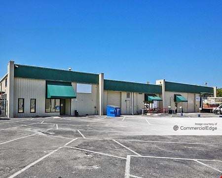 A look at Sunstate Industrial Park commercial space in Tampa