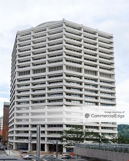 A look at PNC Center commercial space in Pittsburgh