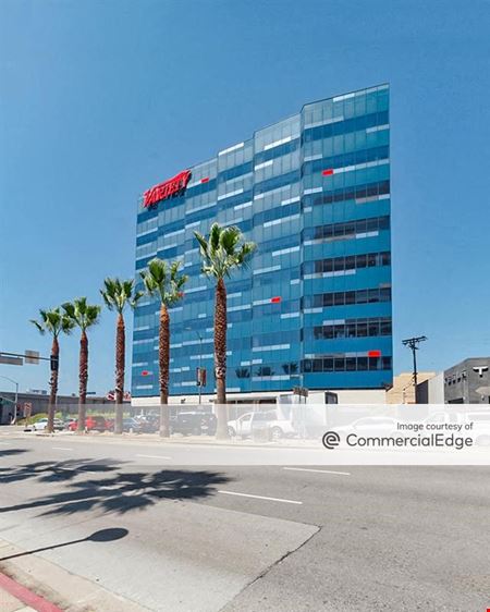 A look at 11175 Santa Monica Blvd Office space for Rent in Los Angeles