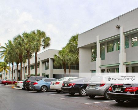 A look at Crown Center Office space for Rent in Fort Lauderdale