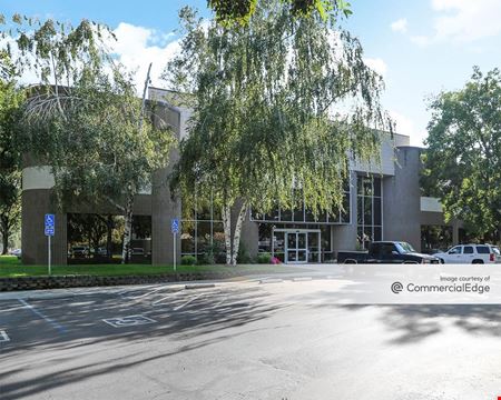 A look at Harbor Business Center commercial space in West Sacramento