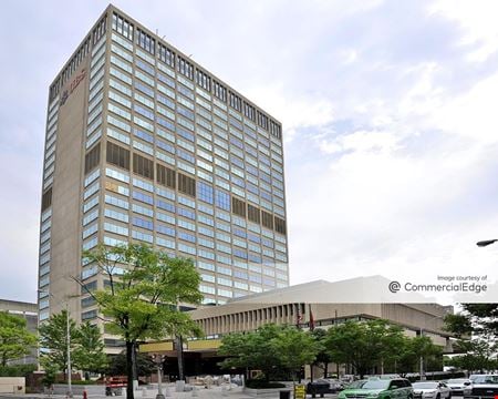 A look at UBS Tower Commercial space for Rent in Nashville