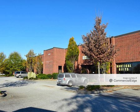 A look at Kennesaw Ridge Business Park commercial space in Kennesaw