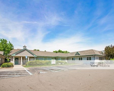 A look at Crown Office Village Commercial space for Rent in Madison Heights