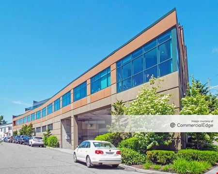 A look at Lake Union Center Office space for Rent in Seattle