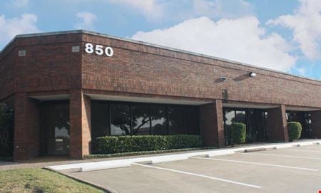 A look at Arapaho Place Industrial space for Rent in Richardson