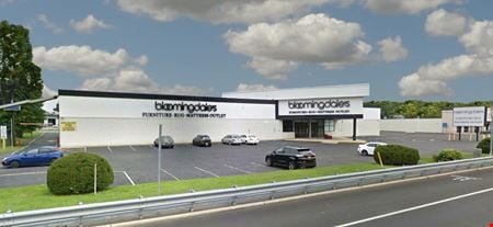 A look at Bloomingdale&#39;s Outlet Building Commercial space for Rent in Wayne