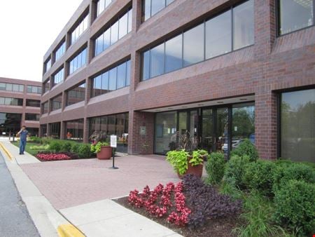 A look at Butterfield Centre Office space for Rent in Lombard