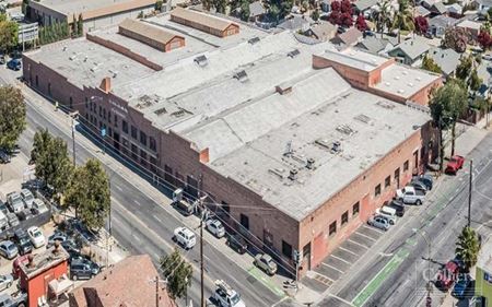 A look at WAREHOUSE BUILDING FOR SALE commercial space in San Jose