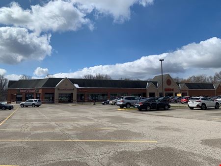 A look at Stow Workman Plaza Commercial space for Rent in Stow