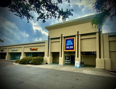 A look at Adjacent to ALDI Plaza at East Cooper Retail space for Rent in Mount Pleasant