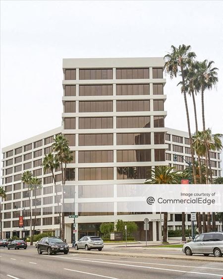 A look at 8383 Wilshire Boulevard commercial space in Beverly Hills