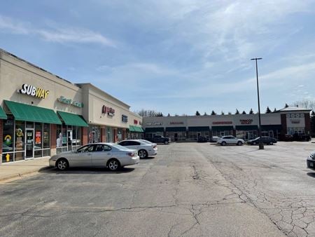 A look at Prairie Meadows Shopping Retail space for Rent in Carpentersville