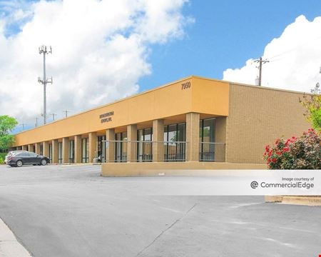 A look at 7930, 7950, 7952 &amp; 8000 Anderson Square Commercial space for Rent in Austin