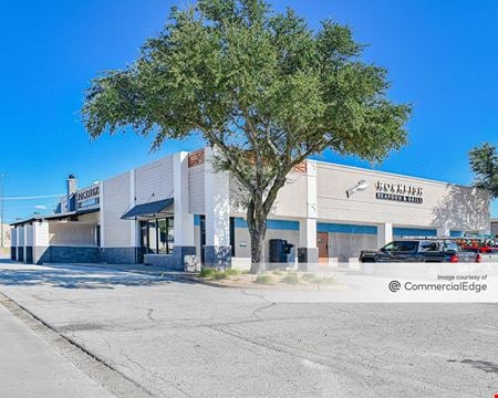 A look at Pavillion North Retail space for Rent in Dallas