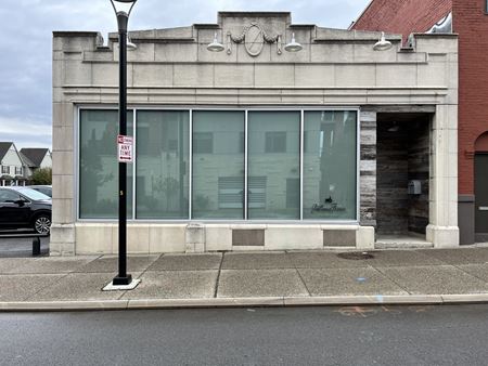 A look at 15-17 Charlotte Street commercial space in Rochester