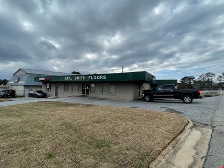 A look at 2448 South Cobb Drive commercial space in Smyrna