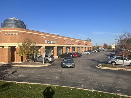 A look at Geneva Crossing Retail space for Rent in Carol Stream