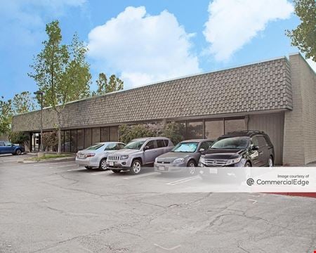 A look at 2424 Arden Way commercial space in Sacramento