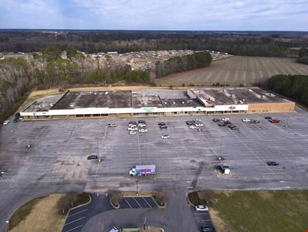 A look at Brightleaf Shopping Center commercial space in Farmville