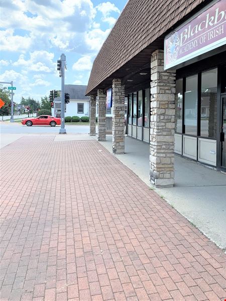 A look at Tinley Square commercial space in Tinley Park
