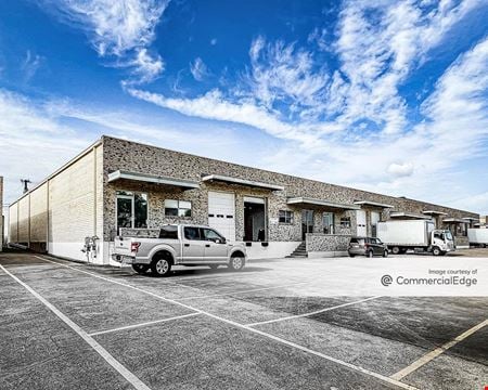 A look at 3245-3309 Garden Brook Drive Industrial space for Rent in Farmers Branch