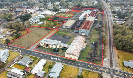 A look at ±13 Acre Industrial Fabrication / Manufacturing Site commercial space in Jeanerette