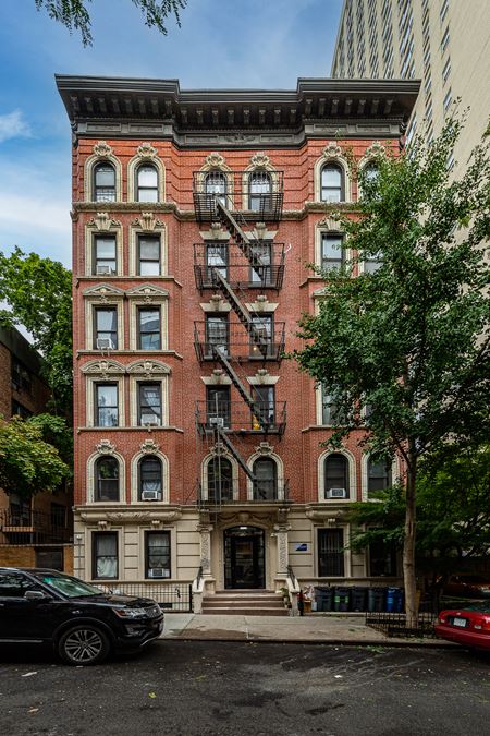 A look at 443-445 East 88th Street commercial space in New York