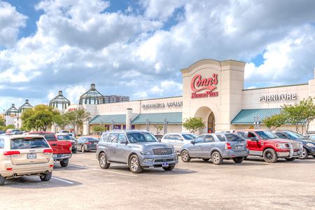A look at Pavilions North Shopping Center commercial space in San Antonio