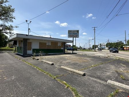 A look at 1376 Ashland Rd. commercial space in Mansfield