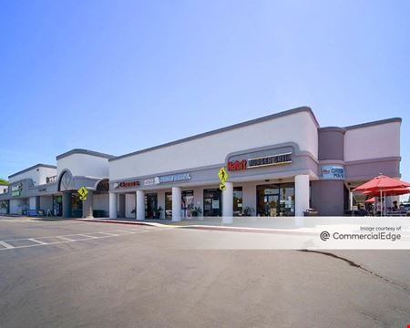 A look at Sierra Oaks Plaza Commercial space for Rent in Granite Bay