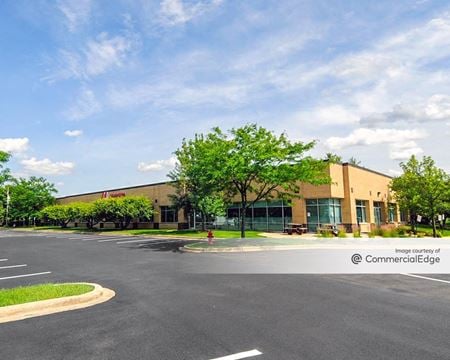 A look at 850 & 900 North Arlington Heights Road Office space for Rent in Itasca