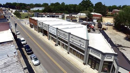 A look at Famous Dickinson Avenue Retail space for Rent in Greenville