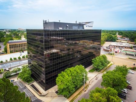 A look at Trustmark Building Commercial space for Rent in Memphis