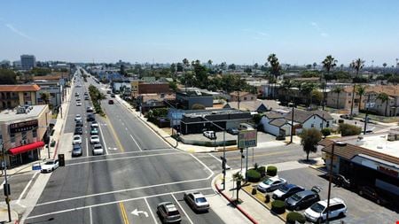 A look at 550 W Manchester Blvd commercial space in Inglewood
