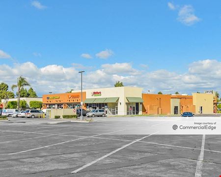 A look at Compton Towne Center Shopping Center commercial space in Compton