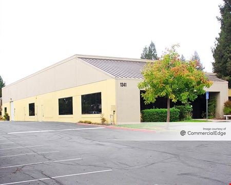 A look at Redwood Business Park Office space for Rent in Petaluma