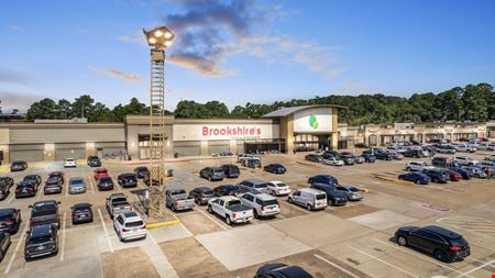 A look at Uptown Shopping Center commercial space in Shreveport