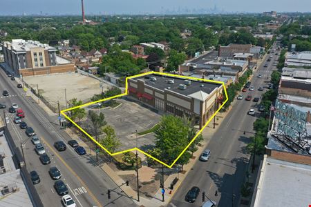 A look at 4777 N. Milwaukee Avenue commercial space in Chicago